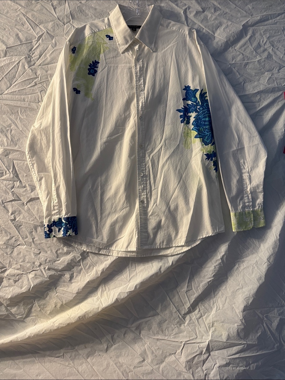 Saltaire Resortwear Casual White Button-Down Shirt with Blue Floral Accents